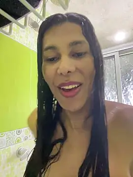 Snapshot of Ebonyxprincess_ chatting on June 3, 9:19 pm Ebonyxprincess online show from June 3, 9:19 pm