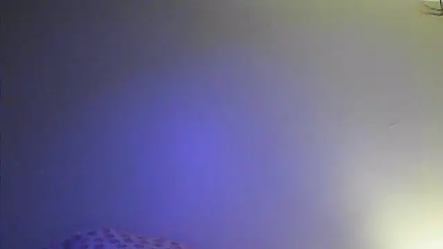 Luciouslouise72xh online show from January 6, 6:39 am