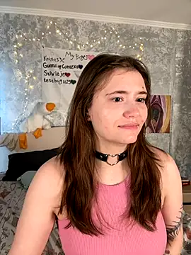 Snapshot of Sabrina_shells chatting on October 5, 10:17 am Sabrina shells online show from October 5, 10:17 am