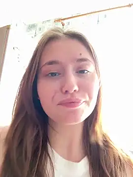 Snapshot of Sabrina_shells chatting on October 18, 12:29 pm Sabrina shells online show from October 18, 12:29 pm