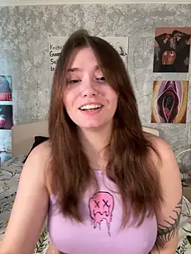 Snapshot of Sabrina_shells chatting on October 19, 10:40 am Sabrina shells online show from October 19, 10:40 am