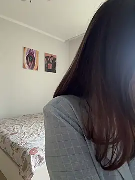 Sabrina shells online show from July 15, 9:27 am