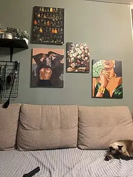 Snapshot of Sabrina_shells chatting on March 13, 3:28 pm Sabrina shells online show from March 13, 3:28 pm