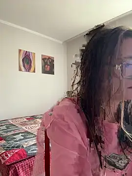 Sabrina shells online show from May 15, 9:07 am