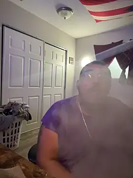 cloudy couple444 online show from October 21, 4:39 pm