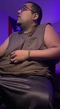 cloudy couple444 online show from March 9, 7:56 am