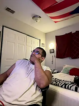 cloudy couple444 online show from September 19, 2:26 am