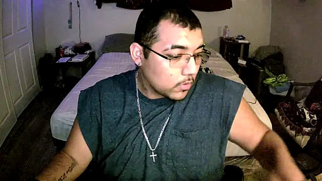 cloudy couple444 online show from October 2, 12:03 am