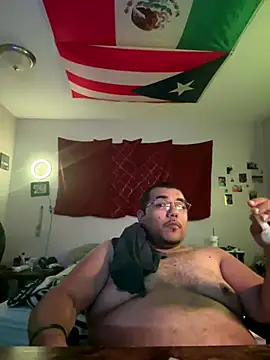 cloudy couple444 online show from September 27, 7:14 am