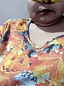Snapshot of LustyBhabhi chatting on January 21, 4:37 pm LustyBhabhi online show from January 21, 4:37 pm