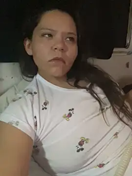 Snapshot of Dnasty1408 chatting on December 31, 10:01 pm Dnasty1408 online show from December 31, 10:01 pm