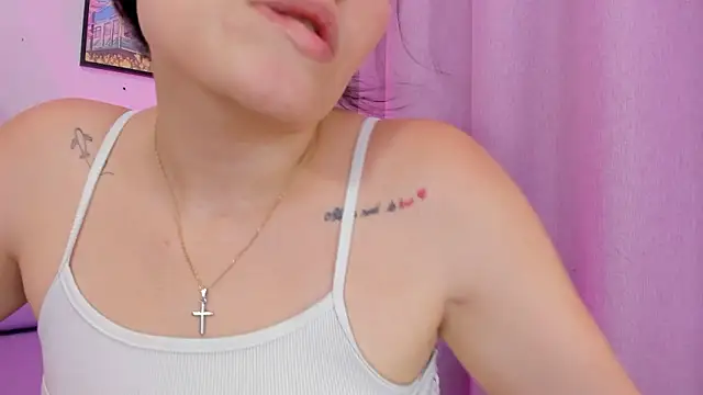 Carolina Burninng online show from March 7, 9:20 pm