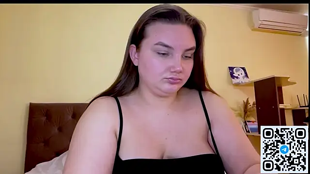 Dreamyblushfairy online show from April 5, 3:19 pm