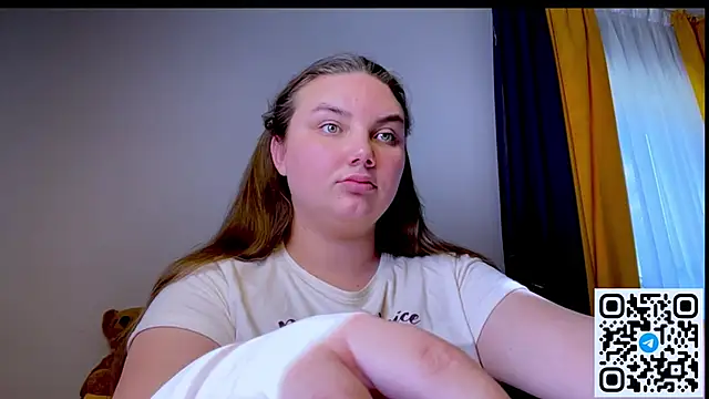 Dreamyblushfairy online show from May 23, 2:38 pm
