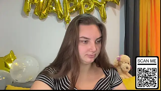 Dreamyblushfairy online show from September 13, 7:19 am