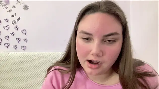 Dreamyblushfairy online show from February 6, 3:20 pm