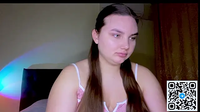 Dreamyblushfairy online show from March 10, 5:28 pm