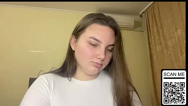 Dreamyblushfairy online show from November 25, 3:45 pm