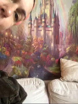 BELLAMORGANE1 online show from March 26, 5:44 pm