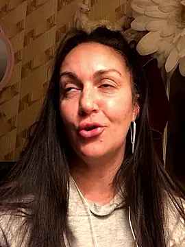 BELLAMORGANE1 online show from January 11, 5:31 pm