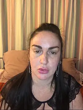 BELLAMORGANE1 online show from April 6, 1:12 pm