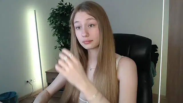 Haley Vixen online show from January 8, 9:10 am