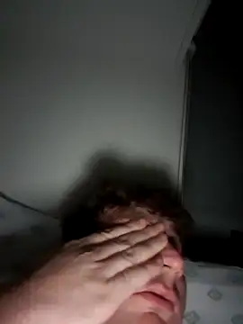 michemichemiche8 online show from November 18, 9:40 pm