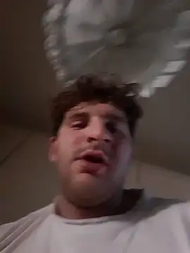 michemichemiche8 online show from November 9, 9:24 am