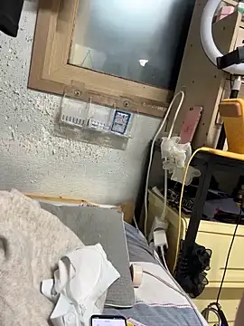 Snapshot of kimgilra chatting on December 23, 5:43 pm kimgilra online show from December 23, 5:43 pm