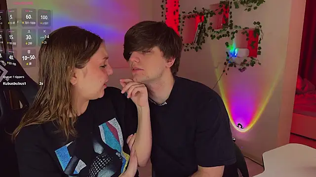 RobertAndLinela online show from March 20, 2:12 am