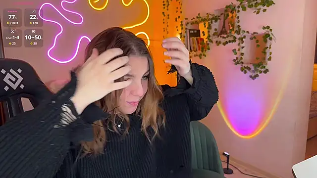 RobertAndLinela online show from November 19, 12:38 pm