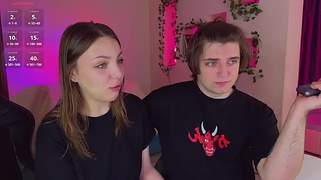 RobertAndLinela online show from June 27, 1:17 pm