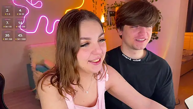 RobertAndLinela online show from November 6, 2:32 pm