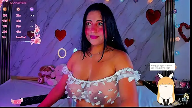 Snapshot of Lana_Parker_01 chatting on June 16, 12:32 am Lana Parker 01 online show from June 16, 12:32 am