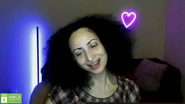 Snapshot of Arianasweety23 chatting on March 10, 5:33 am Arianasweety23 online show from March 10, 5:33 am