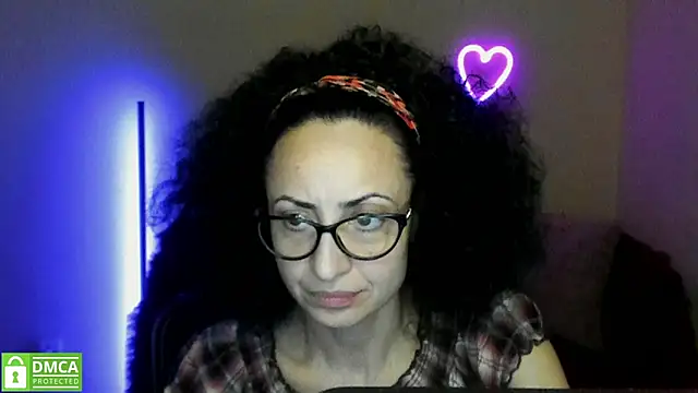 Snapshot of Arianasweety23 chatting on March 9, 10:08 pm Arianasweety23 online show from March 9, 10:08 pm