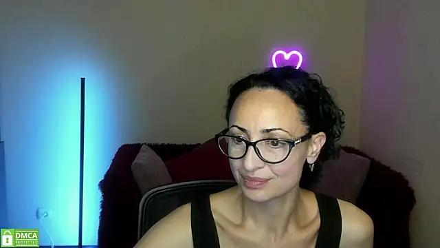 Snapshot of Arianasweety23 chatting on September 8, 5:34 pm Arianasweety23 online show from September 8, 5:34 pm