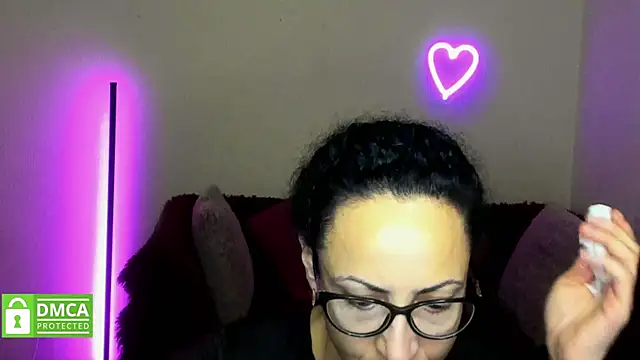 Snapshot of Arianasweety23 chatting on September 28, 5:31 pm Arianasweety23 online show from September 28, 5:31 pm
