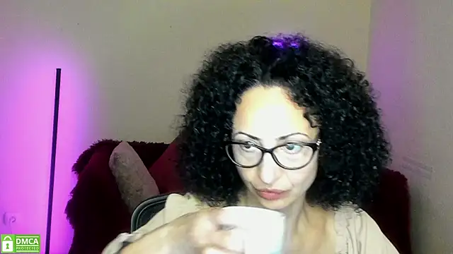 Snapshot of Arianasweety23 chatting on September 23, 5:31 pm Arianasweety23 online show from September 23, 5:31 pm