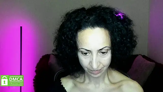 Snapshot of Arianasweety23 chatting on October 14, 5:24 pm Arianasweety23 online show from October 14, 5:24 pm