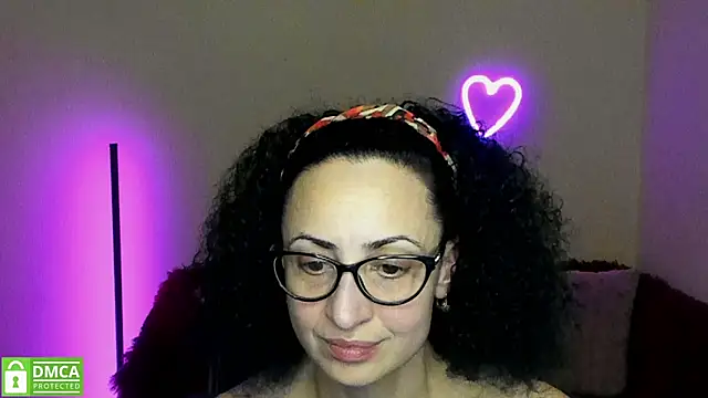 Snapshot of Arianasweety23 chatting on February 26, 6:26 pm Arianasweety23 online show from February 26, 6:26 pm