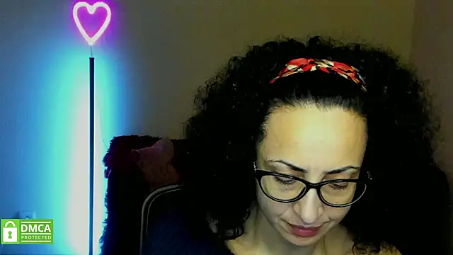 Snapshot of Arianasweety23 chatting on February 14, 6:34 am Arianasweety23 online show from February 14, 6:34 am