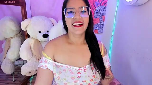 Snapshot of Irene_Grey20 chatting on March 6, 4:41 am Irene Grey20 online show from March 6, 4:41 am