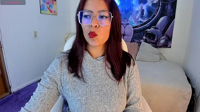 Snapshot of Irene_Grey20 chatting on October 30, 2:43 am Irene Grey20 online show from October 30, 2:43 am