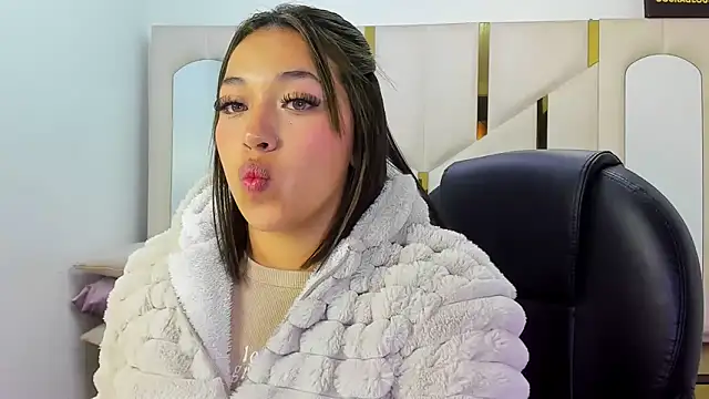 IsabellRodriguez18 online show from February 9, 2:31 am