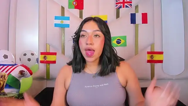 IsabellRodriguez18 online show from June 12, 6:22 am