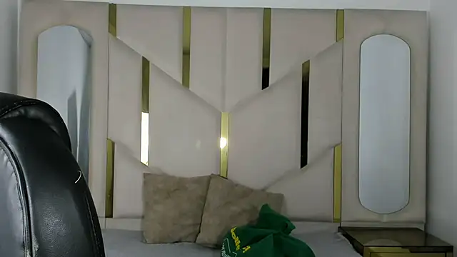 IsabellRodriguez18 online show from September 12, 3:28 am