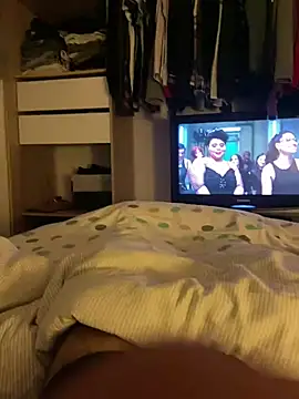 Snapshot of rominoucoquin chatting on December 22, 11:31 pm rominoucoquin online show from December 22, 11:31 pm