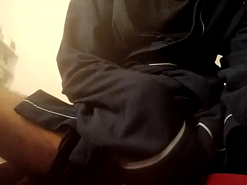 rominoucoquin online show from February 27, 12:11 am