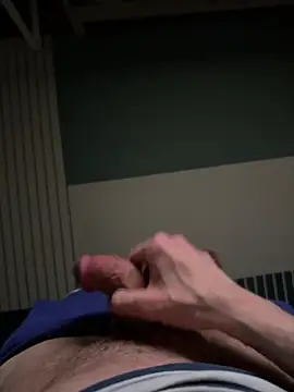 Snapshot of mas317592 chatting on February 24, 11:52 pm mas317592 online show from February 24, 11:52 pm